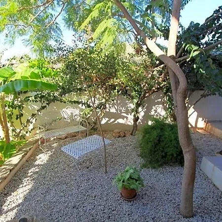 Sleeps 6 Pool Air Con Wifi *